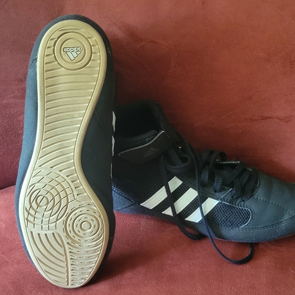 Adidas - Picture 2 of 3